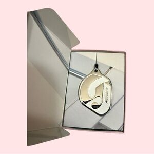 *NWT Glossier Members Only Keychain